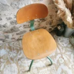 Ancienne chaise d'atelier réglable, Vintage industriel