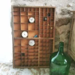 Grand casier d'imprimeur vintage 8 Grand casier d'imprimeur vintage